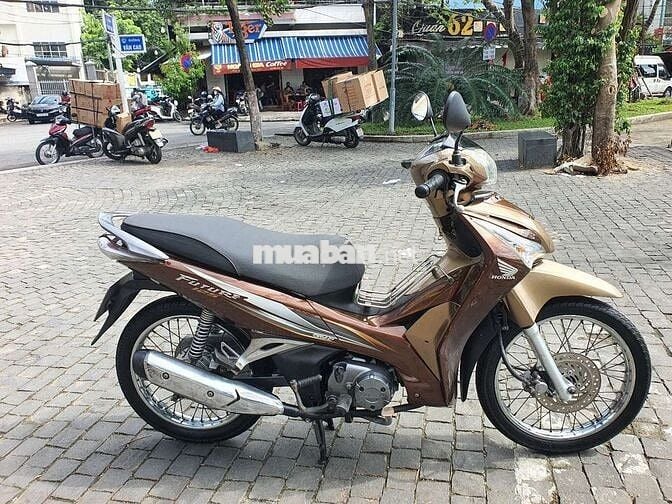 xe Futrer chính chủ đk 2015