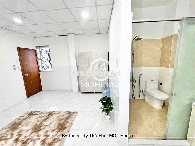 PHÒNG TRỌ CAO CẤP - THANG MÁY - TỰ DO GIỜ GIẤC KẾ ĐH VĂN LANG