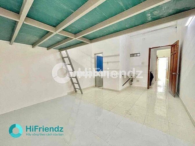 PHÒNG SIÊU RỘNG BANCOL TÊN LỬA CHO NUÔI PET NGAY AEON BÌNH TÂN