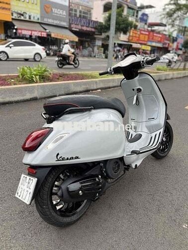 Vespa Sprint Abs áo sonmới ken máy móc nguyên Zin
