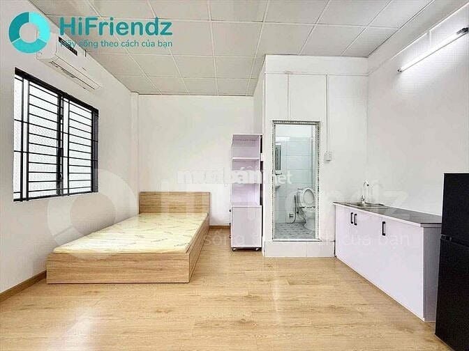 PHÒNG BAN CÔNG FULL NỘI THẤT - GẦN ĐỒNG ĐEN - NGUYỄN HỒNG ĐÀO
