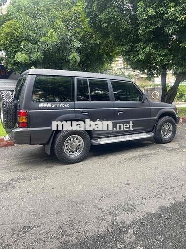 Mitsubishi Pajero 2002 3 - 200000 km
