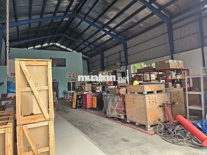 Cho thuê lô góc đường Nguyễn Tưởng Phổ trước Bến Xe