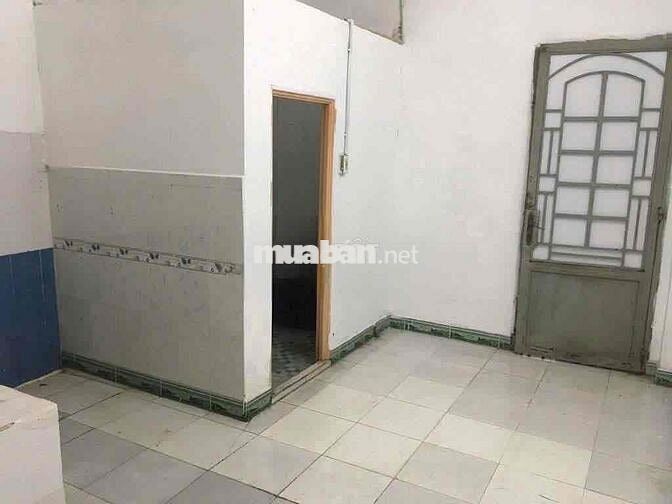 cho thuê nhà 2 mặt tiền hẻm đường ấp chiến lược BHHA