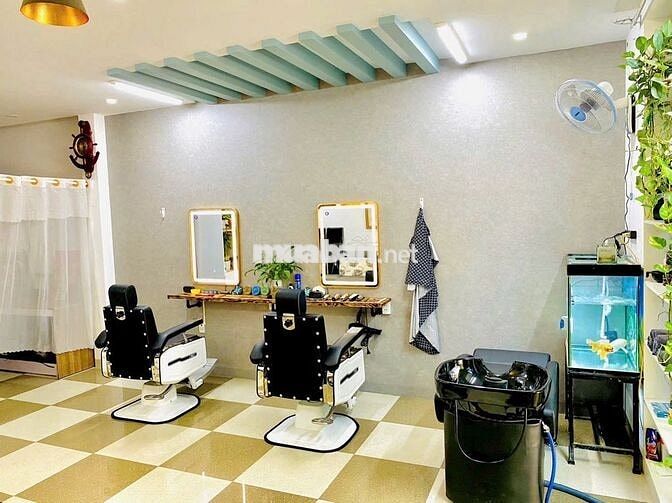 Bán Nhà 3 tầng 3 mê  Trần Xuân Lê . Vị trí kính doanh  Huỳnh Ngọc Huệ