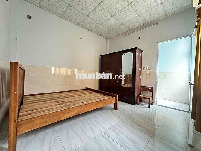 Hẻm 3m, 2 Tầng | 3 phòng ngủ sạch sẻ Chu Văn An, Bình Thạnh - 15tr