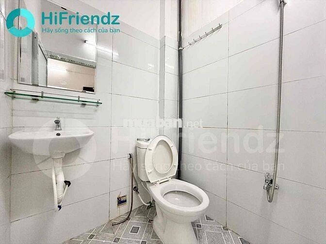 PHÒNG BAN CÔNG FULL NỘI THẤT - GẦN ĐỒNG ĐEN - NGUYỄN HỒNG ĐÀO