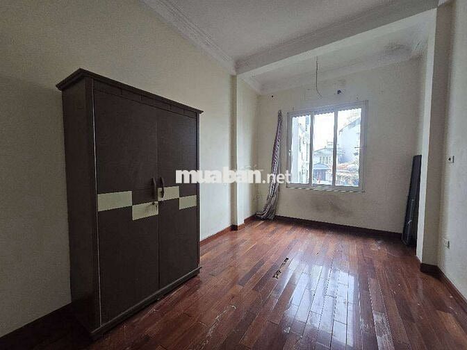 NHÀ XUÂN ĐỈNH - Ngay ĐSQ Hàn Quốc, sát NGĐ, gần ô tô - 42m giá hơn 8tỷ
