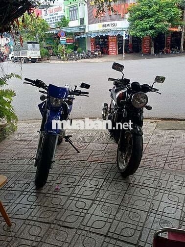 Honda CB400 Vtes 3