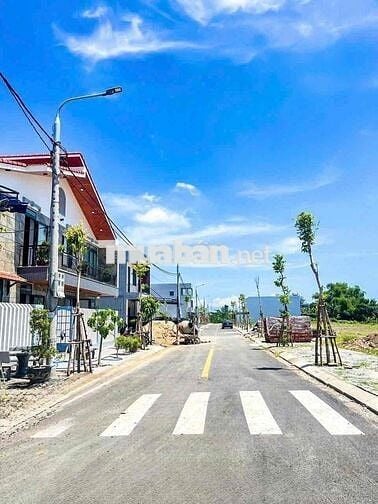 Bán lô đất 120m2 song song Võ Chí Công giá rẻ nhứt Hoà Quý
