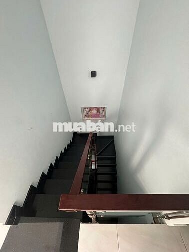 Nhà 2 lầu,DTSD 106M2, HXH kênh 19/5 giá 5ty250TR