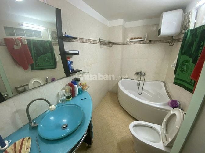 Bán nhà 4,5 tầng mặt tiền 57 Nguyễn Minh Hoàng,P12 ,Q Tân Bình,TPHCM