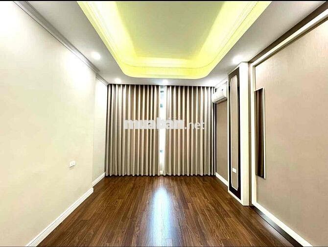 VĂN PHÚ HÀ ĐÔNG NHÀ ĐẸP - 32M -5 TẦNG 3PN CHỈ 8,2 TỶ FULL ĐỒ NỘI THẤT
