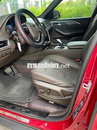 VinFast Lux SA2.0 2020 2.0 AT - 58000 km