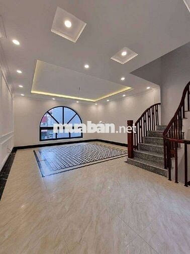 BÁN NHÀ ĐẸP CẠNH CHỢ THẠCH BÀN 42M² – 6 TẦNG ÔTÔ ĐỖ CỬA FULL CÔNG NĂNG