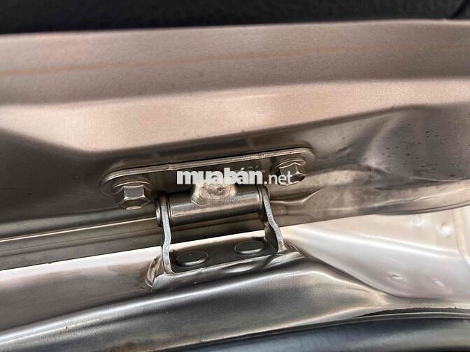 Toyota Innova 2018 2.0E - 67000 km