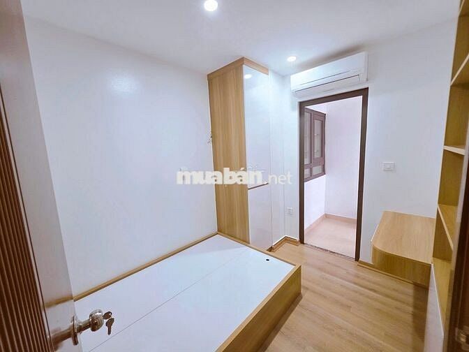 Chính chủ bán căn 3 ngủ full đồ cao cấp tầng trung cc Hateco Hoàng Mai