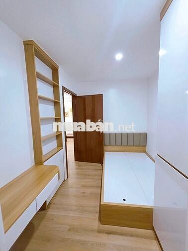 Chính chủ bán căn 3 ngủ full đồ cao cấp tầng trung cc Hateco Hoàng Mai