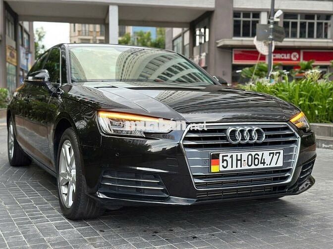 Audi A4 2017 2.0 TFSI - 70000 km