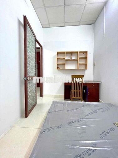 Cho Thuê Nhà Nguyên Căn 1 Trệt 1 LẦu 2PN Bancol Full NT Ngay Bắc Hải