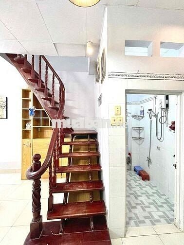 Cho Thuê Nhà Nguyên Căn 1 Trệt 1 LẦu 2PN Bancol Full NT Ngay Bắc Hải