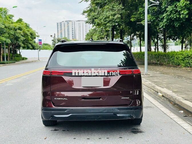 Kia Carnival 2022 2.2D Premium 7 chỗ - 50000 km