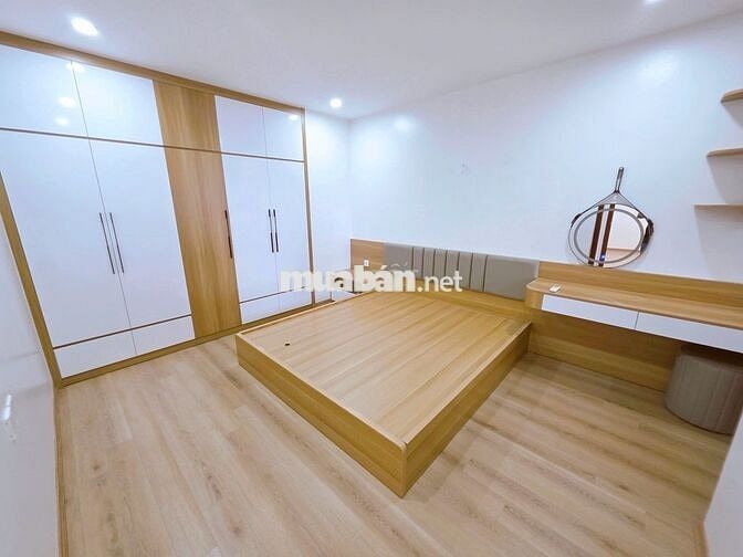 Chính chủ bán căn 3 ngủ full đồ cao cấp tầng trung cc Hateco Hoàng Mai