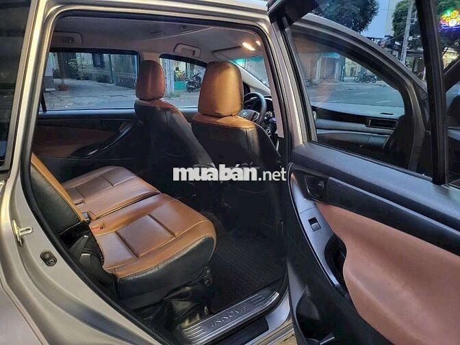 TOYOTA_INNOVA 2.0E SX 12/2019 MT Số Sàn MỚI 98%