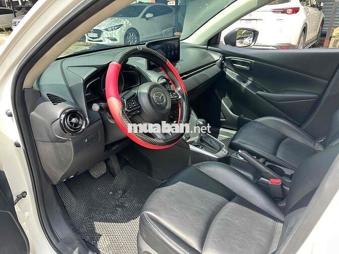 Mazda 2 2020 1.5 AT Deluxe - 38000 km Trắng