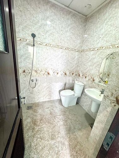 TRỐNG SẴN NHÀ 5PN 5WC MẶT TIỀN ĐƯỜNG ĐỐNG ĐA TTTP
