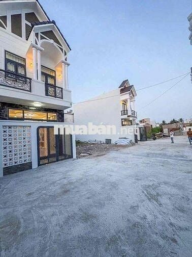 Nền đẹp thổ cư hẻm 388Z lộ 7m giá 2,35 tỷ