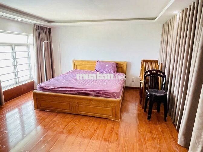 Gía tốt đầu tư - CHCC Phú Hoàng Anh, Đ. Nguyễn Hữu Thọ, 129 m2/ 3PN2WC