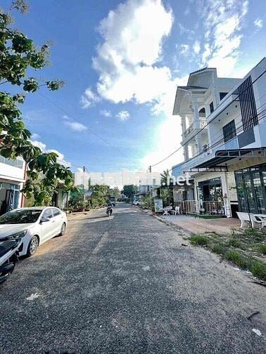 NỀN ĐẸP KHÔNG CỐNG TỤ GẦN MẶT TIỀN NGUYỄN VĂN CỪ PHONG ĐIỀN