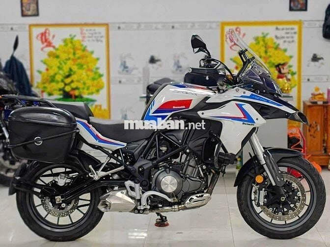 🏍Benelli TRK 502🏍 Biển SG Đate 2020 . Odo 9km