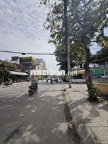 MT NGUYỄN VĂN KHỐI, P8, GÒ VẤP. DT 4×30, 2 LẦU.