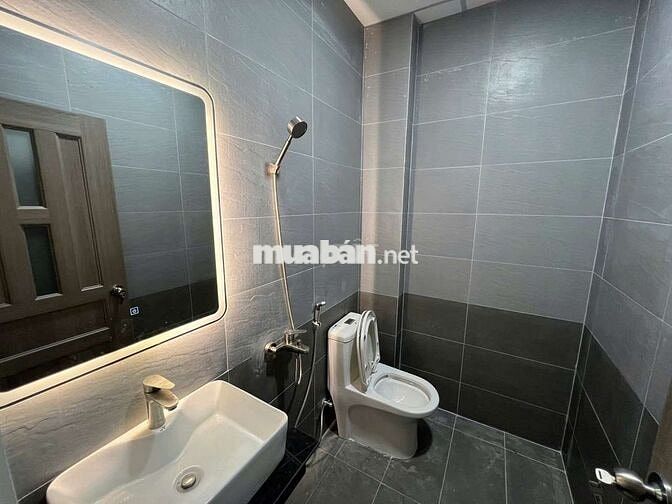 CHO THUÊ GẦN ĐH UEH, VHU, FREE XE, GẦN CẦU CHÀ VÀ