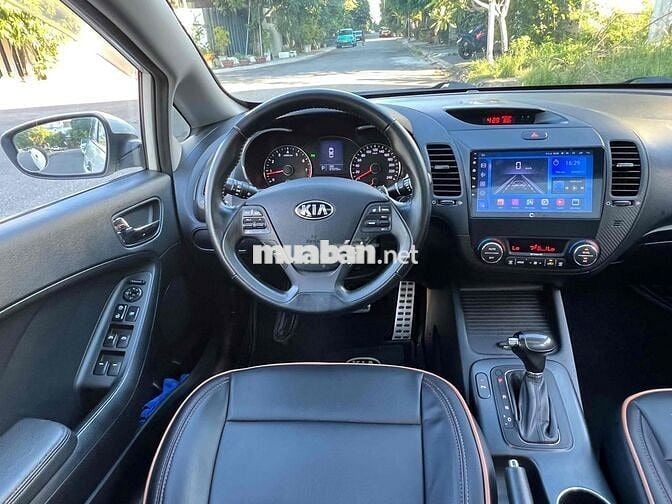Kia K3 2014 1.6 AT - 97000 km