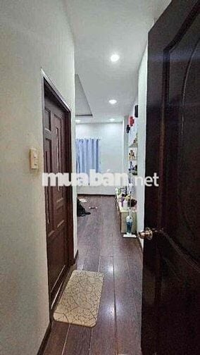 Nhà Đẹp Nhất 4 Tầng — P10 Tân Bình Gần Âu Cơ Thái Thị Nhạn(4m x 16m)