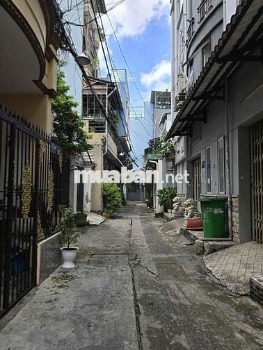 SIÊU DÒNG TIỀN CHDV – GIÁP QUẬN 10 – 18 PHÒNG – 104M² – 3 TẦNG