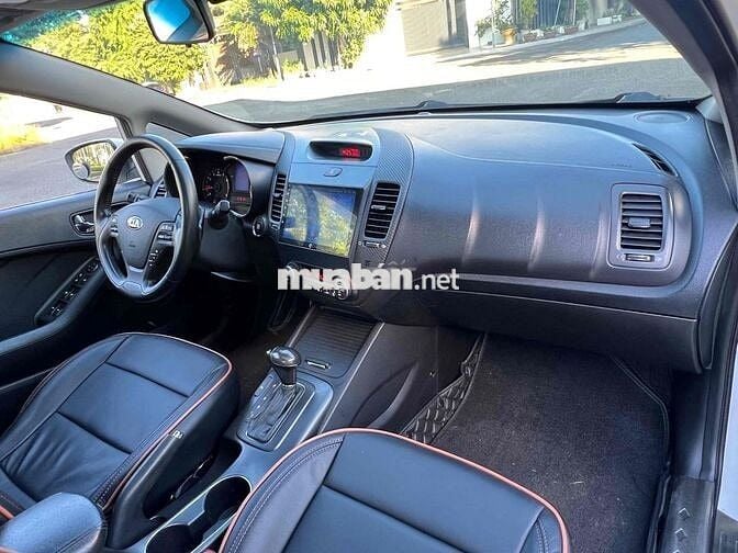 Kia K3 2014 1.6 AT - 97000 km
