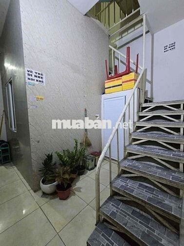 SIÊU DÒNG TIỀN CHDV – GIÁP QUẬN 10 – 18 PHÒNG – 104M² – 3 TẦNG
