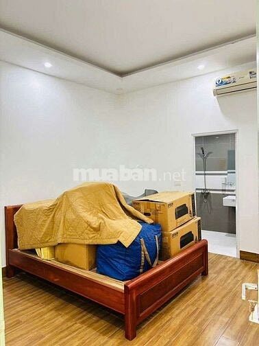 NHÀ ĐẸP 2 LẦU 80M2 3PN 4WC SÂN OTO GẦN CHỢ HIỆP BÌNH, PHẠM VĂN ĐỒNG