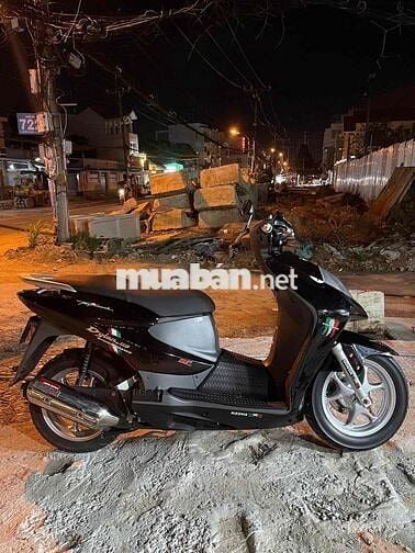 xe Dylan 150 - Đại Bàng Đen