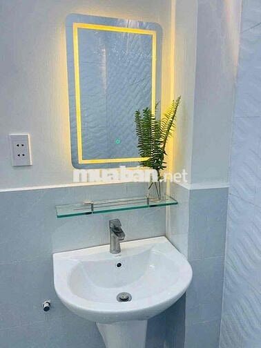 Bán nhà Gò Xoài H6m thông 2tầng 4x11. 2pn 2tolet sổ vuôn vức 4ty6 TL.