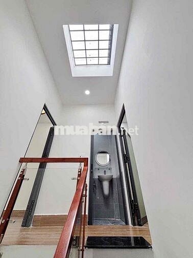 Bán nhà Gò Xoài H6m thông 2tầng 4x11. 2pn 2tolet sổ vuôn vức 4ty6 TL.