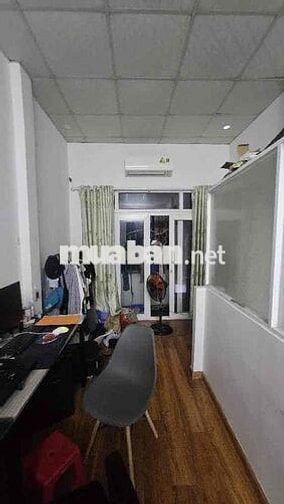 nhà 1 trệt . 1 lâu . 1PN . 1BD