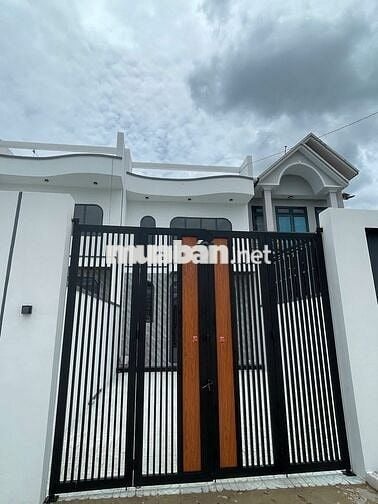 Nhà Mới ngay Đức Hoà Đông, Đức Hòa, Long An, 2,7 tỷ, 116m2