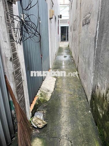 nhà 1 trệt . 1 lâu . 1PN . 1BD
