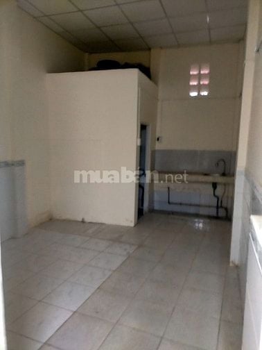 Cho thuê nhà mặt tiền số 72 Nguyễn Duy phường Chánh Hưng, 4x10m, 2 lầu