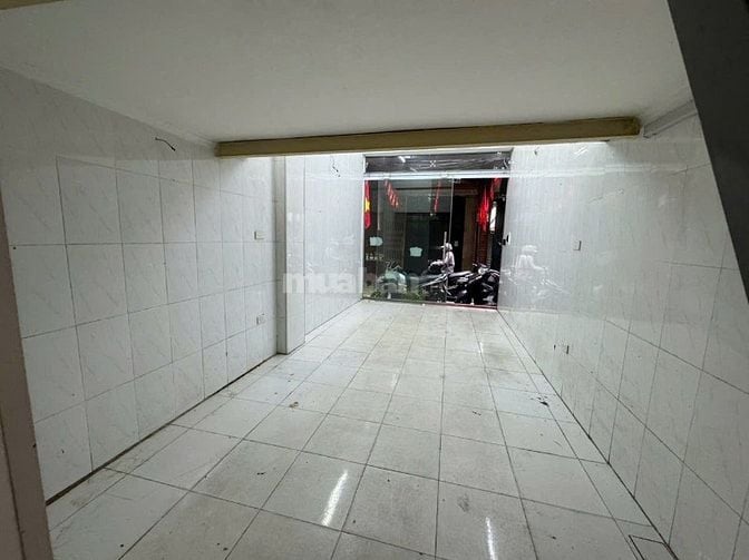 Bán Nhà Mặt Ngõ Văn Hương- Tôn Đức Thắng Dt26m2 mt3mx3t Kd tốt .